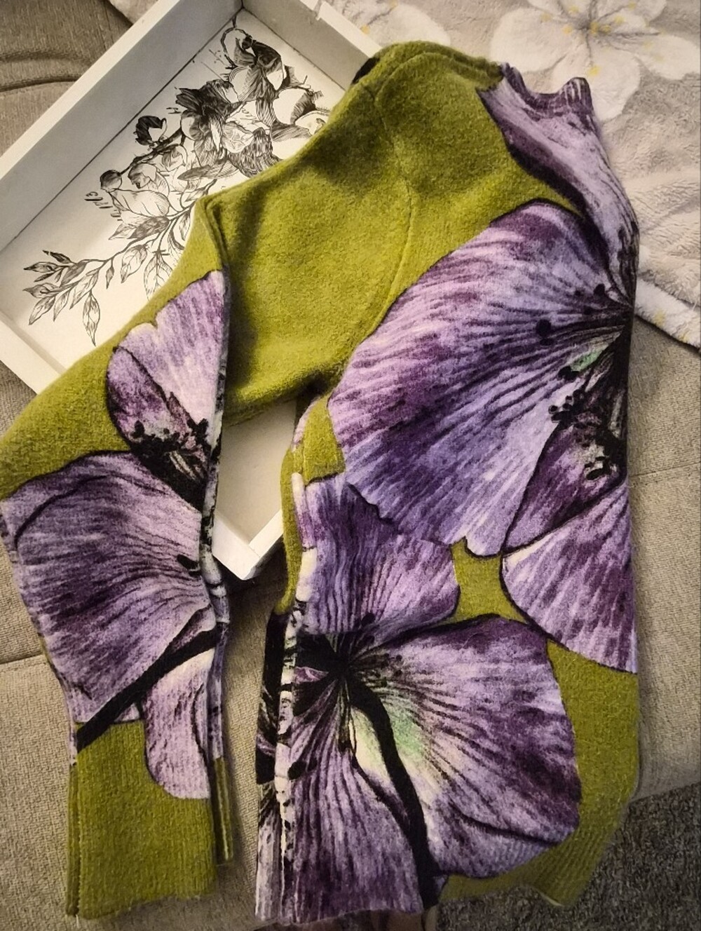 Desigual Floral Crewneck Sweater - Picture 7 of 9